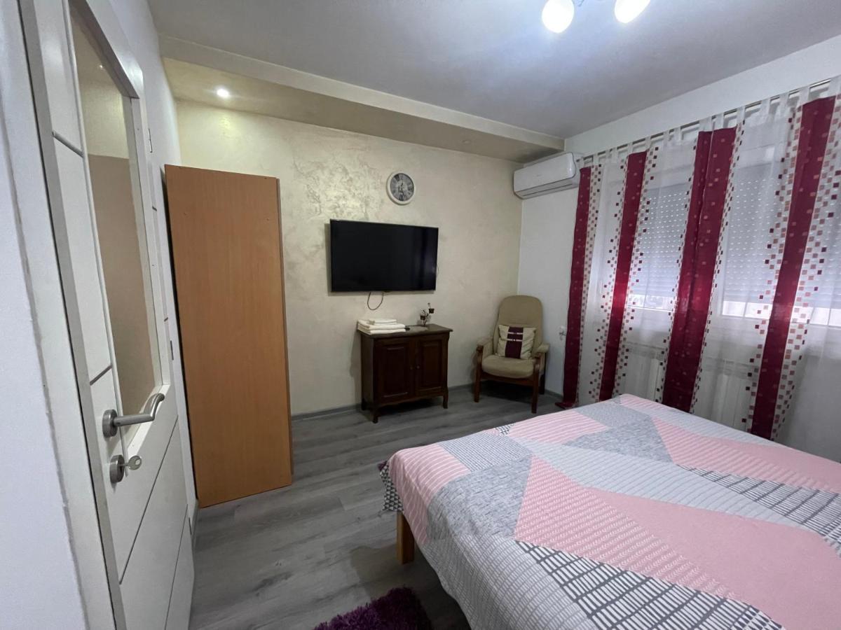 Apartmani Brod Zenica Exterior foto