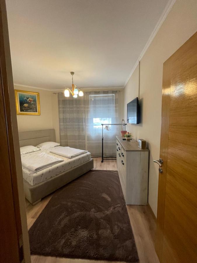 Apartmani Brod Zenica Exterior foto
